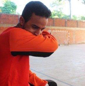 Após morte da avó, goleiro Bruno pensou em desistir, mas handebol trouxe alegrias (Foto: Josiel Martins )(Imagem:Josiel Martins)