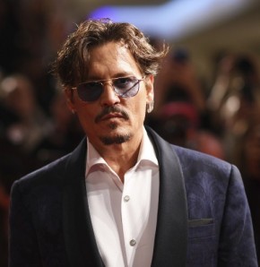 Johnny Depp brinca sobre relação com álcool e elogia filha em Veneza.(Imagem:Divulgação)