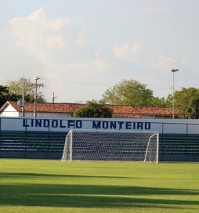 Estádio Lindolfo Monteiro será o palco da partida de logo mais à noite.(Imagem:Joana Darc Cardoso)