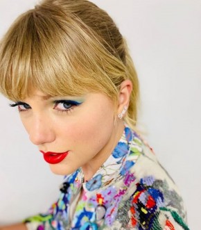 Gravadora nega que proibiu Taylor Swift de cantar suas músicas antigas.(Imagem:Folha Press)