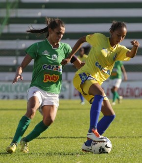Maga foi a autora do único gol do Tiradentes-PI contra Rio Preto.(Imagem:Ferdinando Ramos/ALLSPORTS)
