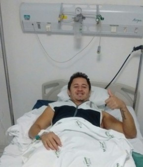 Thiago Marabá passa bem após cirurgia no joelho. Previsão de volta só em 2016.(Imagem:Divulgação)