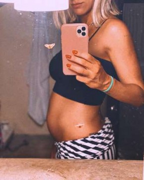 Giovanna Ewbank encanta web com foto da sua barriguinha de grávida(Imagem:Reprodução/Instagram)