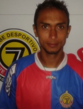 Uma lesão fez Cláudio ser dispensado de clube  em MS.(Imagem:Divulgação/Sete de Dourados)