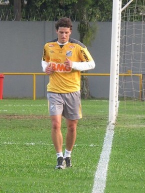 Com lesão de Ganso, Elano pode assumir a meia.(Imagem: Adilson Barros/Globoesporte.com)