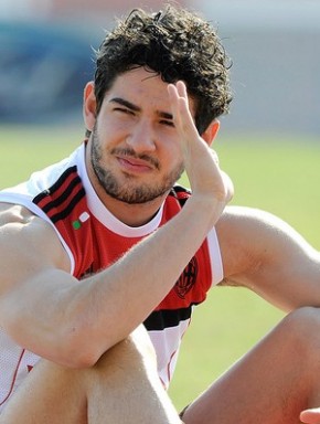 Pato não deve dar adeus ao Milan por enquanto.(Imagem:Getty Images)