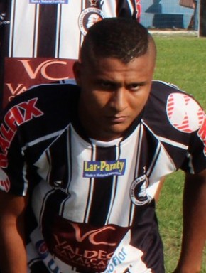 Cafezinho, atacante do Cori-Sabbá, joga no lugar de Kamar contra Piauí.(Imagem:Wenner Tito)