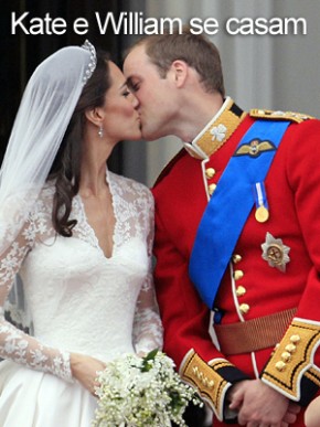 Após cerimônia em Westminster, casal se beija em público(Imagem:Reprodução)