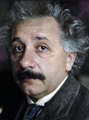 Albert Einstein foi um cientista alemão que desenvolveu as teorias gerais e especiais da relatividade (Imagem: Reprodução/marinamaral)