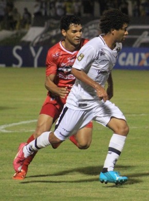 River-PI é goleado, em Natal, liga sinal de alerta extremo com rebaixamento, e Vica cogita saída.(Imagem: Fabiano de Oliveira)