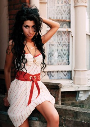 Amy Winehouse (Imagem:Internet)