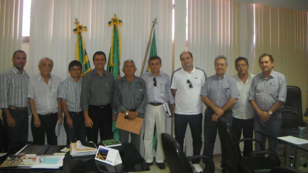 Reunião define atribuições para organização da 43ª Exposição Feira Agropecuária.(Imagem:FlorianoNews)