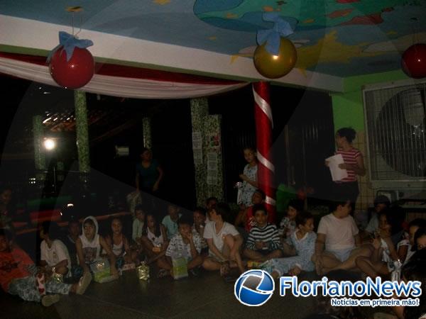 Escola Pequeno Príncipe encerrou ano letivo com III Noite do Pijama.(Imagem:FlorianoNews)