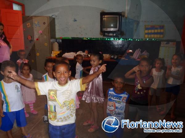 Com brincadeiras e diversão, creches de Floriano iniciam ano letivo.(Imagem:FlorianoNews)