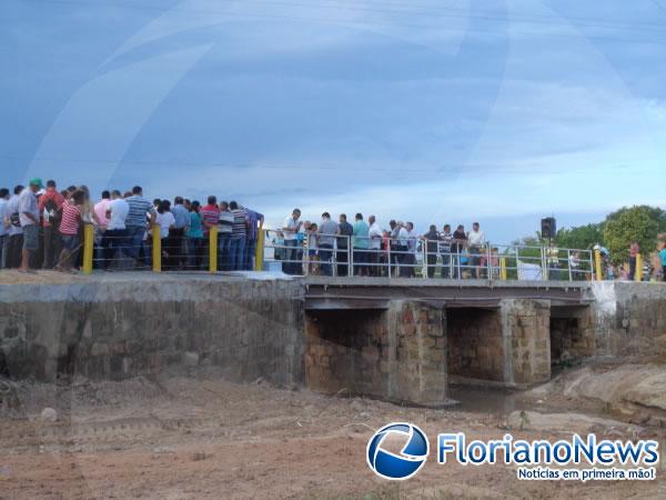 Prefeitura de Floriano inaugura ponte Joaquim Batista no bairro Taboca.(Imagem:FlorianoNews)