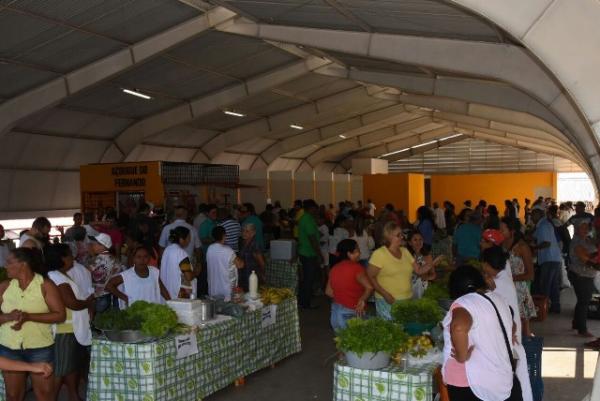  II Feira da Agricultura Familiar de Floriano movimenta a economia local e é sucesso de público.(Imagem:SECOM)