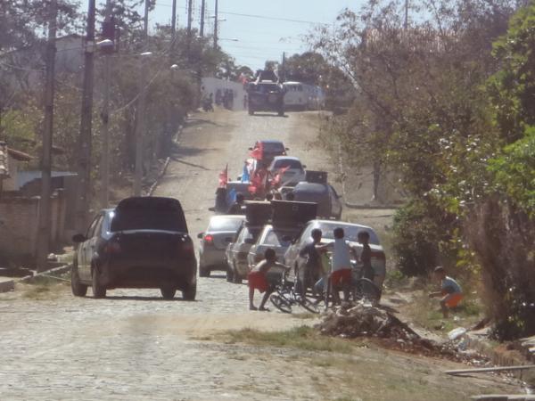 Coligação: Floriano Seguindo em Frente(Imagem:FlorianoNews)