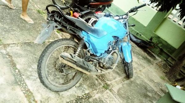 Durante perseguição, Polícia recupera motocicletas utilizadas em assaltos em Floriano.(Imagem:FlorianoNews)