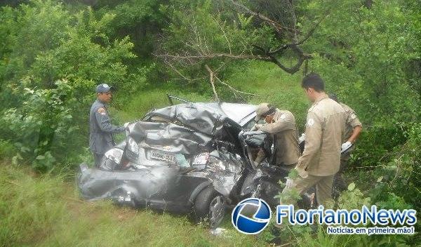 Acidente deixa quatro vítimas fatais entre Barão de Grajaú e São João dos Patos.(Imagem:FlorianoNews)