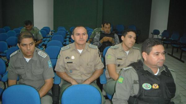 PM de Floriano e região recebem treinamento do programa de Procedimento Operacional Padrão.(Imagem:FlorianoNews)