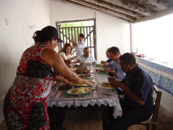 Comunidade Araçás encerra festejos de Nossa Senhora do Desterro.(Imagem:FlorianoNews)