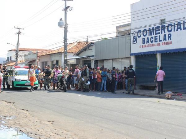 Estudante morre ao ser atingida por bala perdida em Teresina.(Imagem:Catarina Costa/G1 PI)