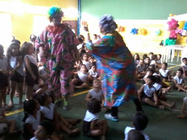 Escola Pequeno Príncipe comemora em grande estilo o Dia do Circo.(Imagem:EPP)