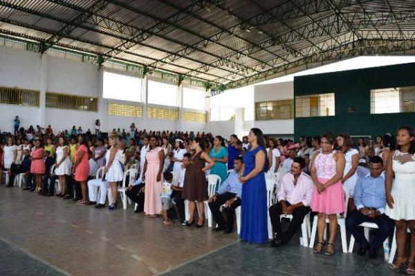 Prefeitura de Floriano e Tribunal de Justiça realizam casamento comunitário.(Imagem:Waldemir Miranda)