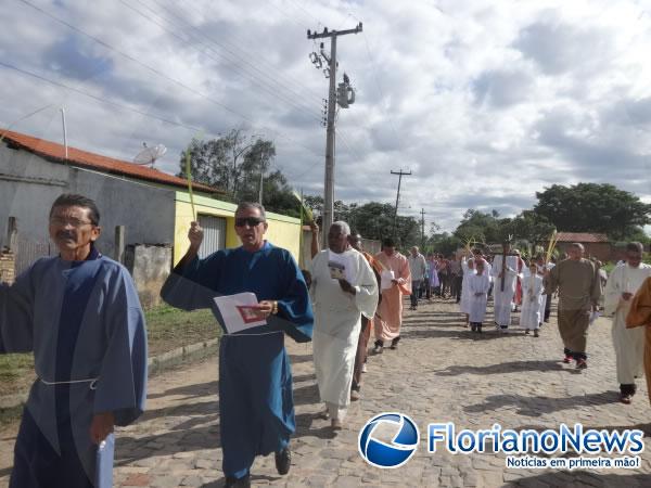 Procissões e missas marcaram o Domingo de Ramos em Floriano.(Imagem:FlorianoNews)