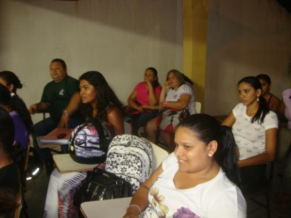 Curso de Pedagogia do ISESJT promove debate com vereadores.(Imagem:FlorianoNews)