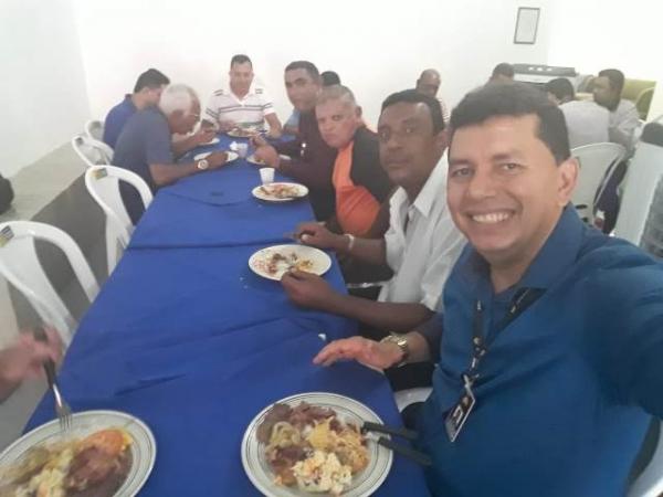 Novo gerente do Armazém Paraíba promove almoço para imprensa florianense.(Imagem:FlorianoNews)
