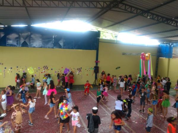 Escola Pequeno Príncipe realiza Baile de Carnaval.(Imagem:EPP)