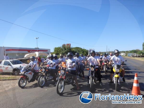 Carreata comemora o Dia do Motociclista em Floriano.(Imagem:FlorianoNews)