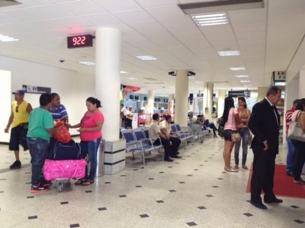 Movimento no aeroporto de Teresina continua normal após a greve do setor aéreo.(Imagem:Catarina Costa/G1)