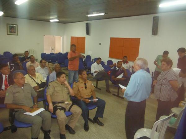 COC realizou reunião com representantes de órgãos da segurança em Floriano.(Imagem:FlorianoNews)