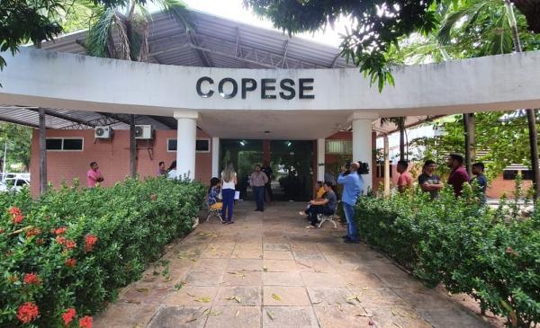 Grupo buscou a Copese após perder a prova do concurso da Alepi.(Imagem:Dalyne Barbosa/TV Clube)