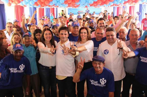 Lideranças políticas se filiam ao PP em José de Freitas.(Imagem:GP1)