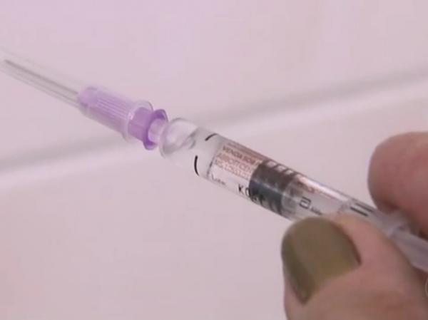 Vacina contra gripe H1N1(Imagem:Reprodução/TV TEM)