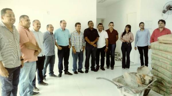 Poder Executivo faz visita técnica a obras em Floriano.(Imagem:FlorianoNews)