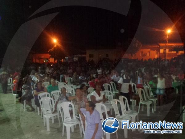 Festejos de Nossa Senhora de Nazaré inicia com o tradicional levantamento do mastro.(Imagem:FlorianoNews)