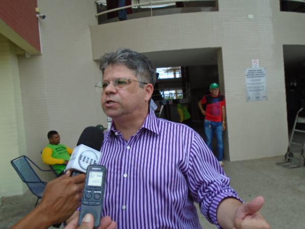 Deputado Gustavo Neiva (PSB)(Imagem:FlorianoNews)