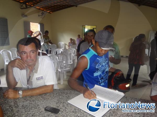 Pescadores artesanais de Floriano participam de reunião.(Imagem:FlorianoNews)