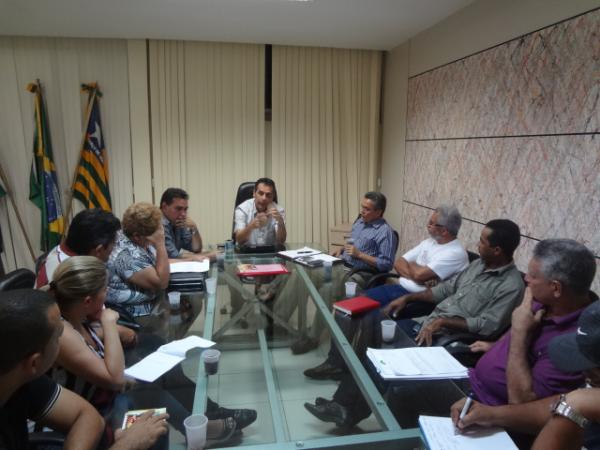 Reunião da COC define estratégias para o Carnaval Campeão 2014.(Imagem:FlorianoNews)