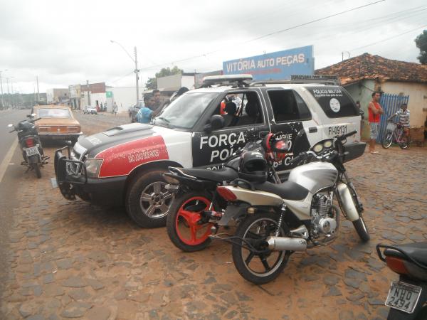 Policia Militar de São João dos Patos realiza blitz.(Imagem:FlorianoNews)