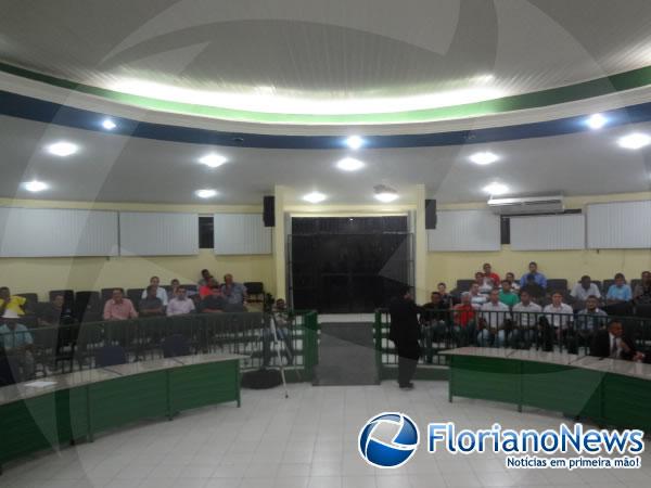 Vereadores dão início às sessões de 2014 da Câmara Municipal de Floriano.(Imagem:FlorianoNews)