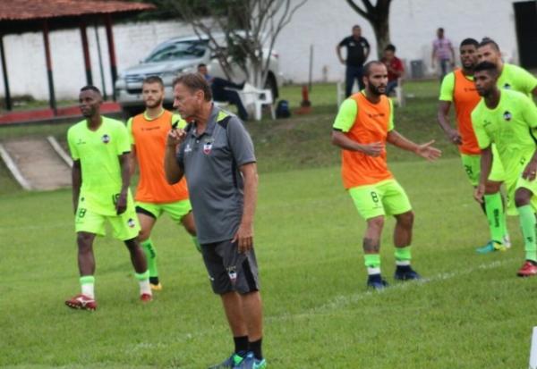 Treino do River-PI em São Luís(Imagem:Victor Costa/RiverAC)