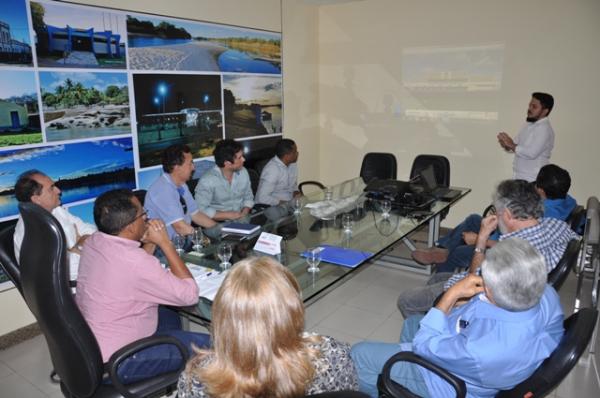 Projeto de reestruturação do Mercado Central é apresentado ao prefeito Joel Rodrigues.(Imagem:SECOM)