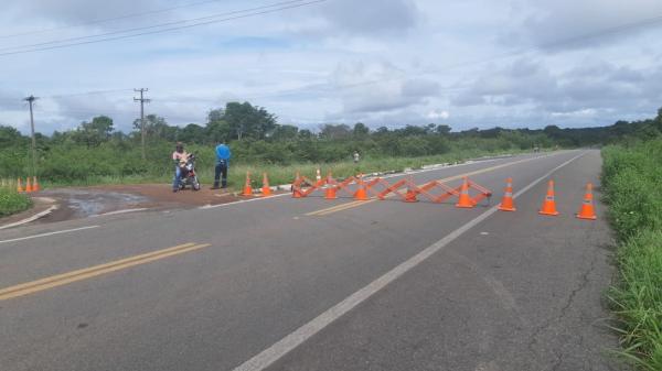 BR-343 é interditada em Piripiri, no Norte do Piauí, após forte chuva(Imagem:Divulgação/PRF)