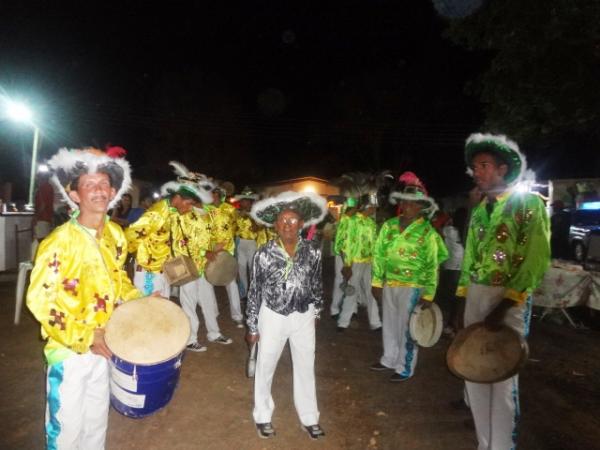  Multidão lota Parque de Exposições no encerramento da I Cidade Junina.(Imagem:FlorianoNews)