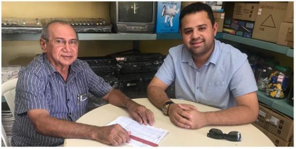 Reunião discute interdição de avenida para evento religioso em Floriano.(Imagem:Ascom)